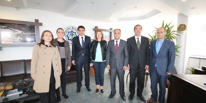 Yüksekokul Müdürü Prof. Dr. Zengin’den Özaltun’a Ziyaret