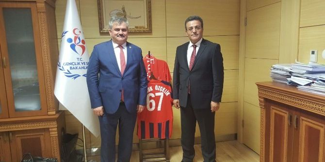 Çaturoğlu, Gençlik Ve Spor Bakanlığı Ve Ptt Genel Müdürlüğü’nü Ziyaret Etti
