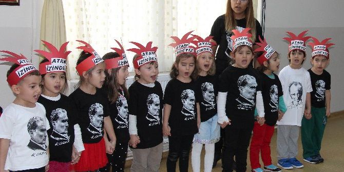 Umut Gündüz Bakımevi’nin Minikleri Cumhuriyet Bayramını Kutladı