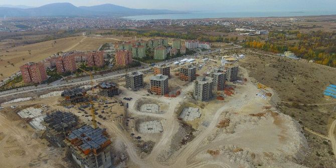 Beyşehir’de Yeni Toplu Konutlar Yükseliyor
