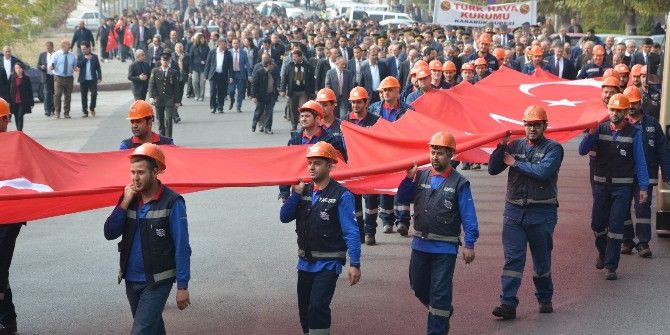 Karabük’te Cumhuriyet Yürüyüşü