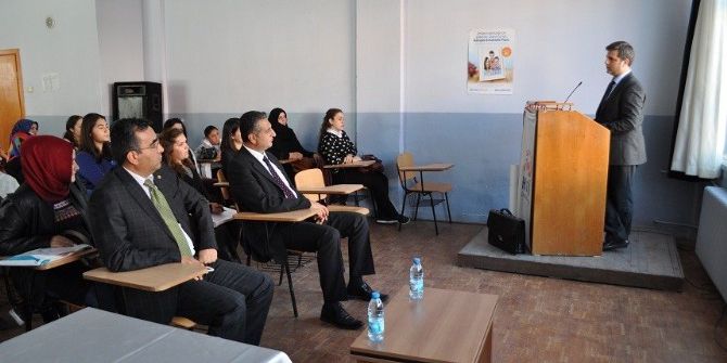 Sungurlu Myo’da “Bankacılık” Konferansı