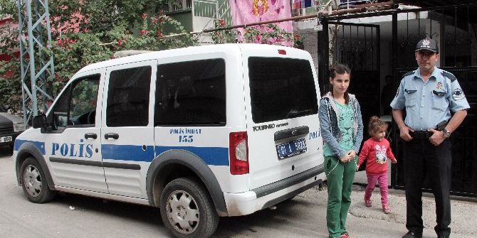 Anne Ve Kızına 24 Saat Yakın Koruma