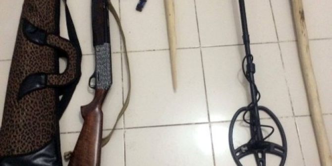 Sahte Plakalı Araçla Define Aramaya Çıkan İki Kişi Yakalandı