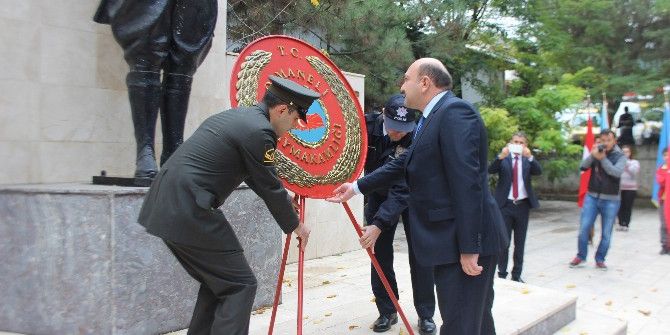 Osmaneli’de 29 Ekim Cumhuriyet Bayramı Töreni