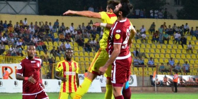 Yeni Malatyaspor - Elazığspor Maçında 52. Randevu
