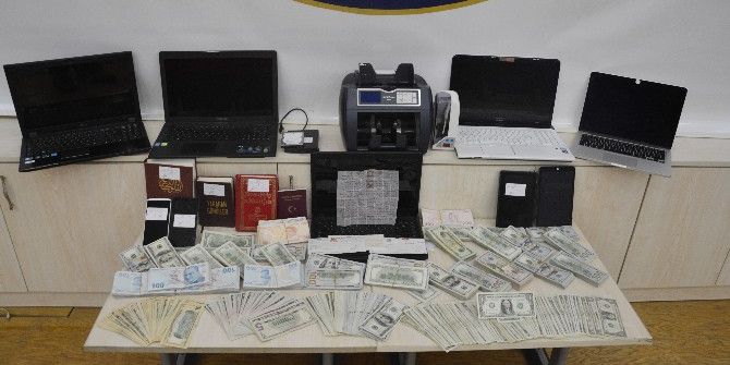 ’Aksilahlanma’ Etiketini Açan Öğretmenin Üzerinden 236 Bin Abd Doları Çıktı