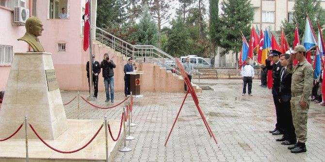 Araban’da Cumhuriyetin 93. Yıldönümü Törenle Kutlandı