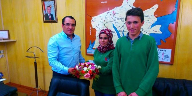 Öğrencilerden Kaymakam Kaya’ya Teşekkür Ziyareti