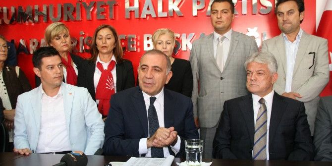 Chp İstanbul Milletvekili Gürsel Tekin: