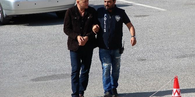 Cezayirli Hırsız Alüminyum Folyo İle Alarmlardan Kurtuldu