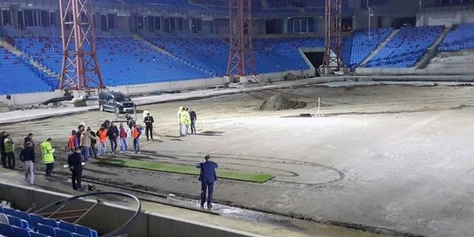 Akyazı Stadı’nda Çim Serme Çalışması Başladı