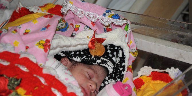 Cumhuriyet Bebeğine Cumhuriyet Altını