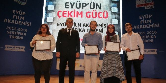 Genç Yönetmenler Sertifikalarını Aldı