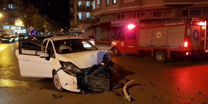Antalya’da Trafik Kazası: 5 Yaralı