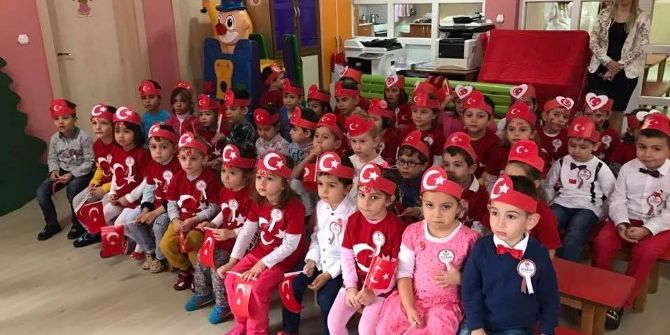 Şükran Öney Anaokulu Minikleri Cumhuriyet Bayramını Kutladı