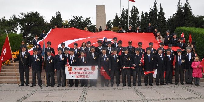 Balıkesir’de Cumhuriyet Coşkusu