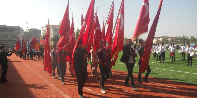 Gölbaşı İlçesinde 29 Ekim Cumhuriyet Bayramı Kutlandı