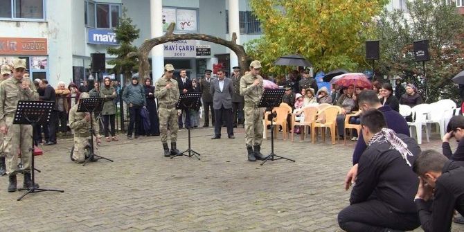 Artvin’de Cumhuriyet Bayramı Kutlaması