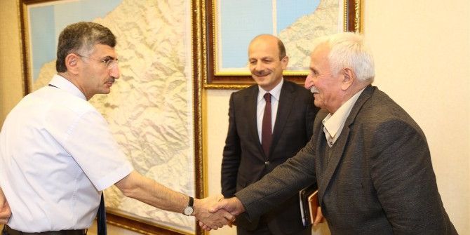 Rizeli Atma Türkü Ustası Efendioğlu, Unesco’nun ’Yaşayan Hazinesi’ Listesine Dahil Edildi