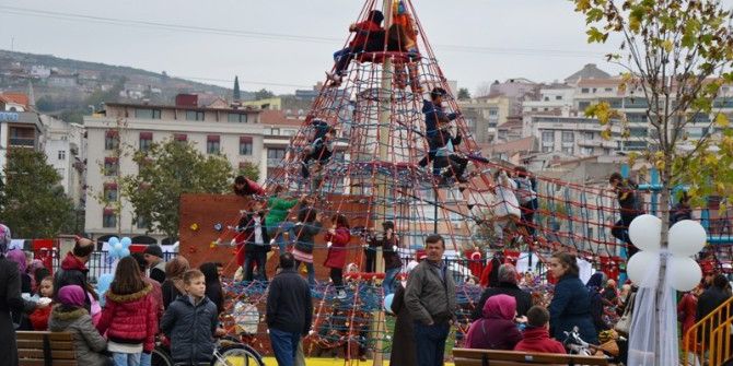 Biga Şehir Parkı Açıldı