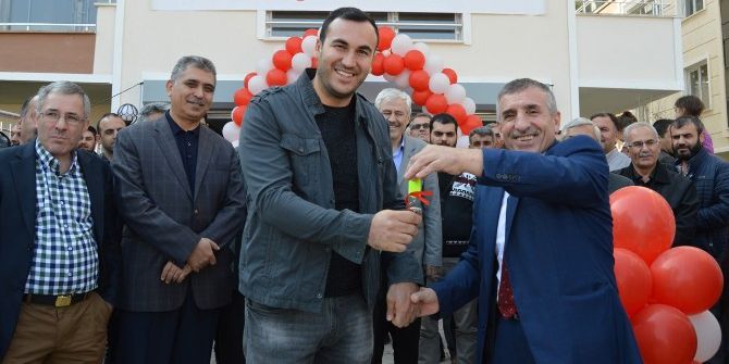 Manisa’da, Huzurlu İnşaat’tan 2. Etap Anahtar Teslimi