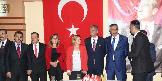 Chp Genel Başkan Yardımcısı Böke’den, Tezcan’a Yönelik Saldırıyla İlgili Açıklama