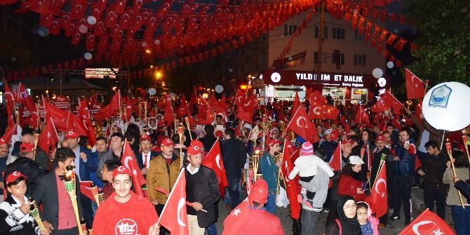 Yıldırım’dan, Cumhuriyet’in 93. Yılına Yakışır Kutlama