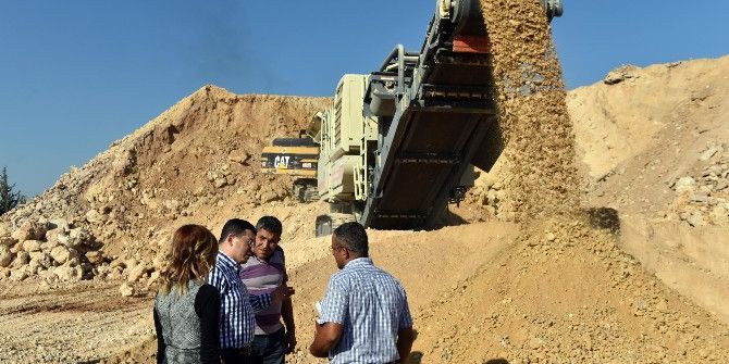 Kepez’de Hafriyat Geri Dönüşüm Çalışmaları