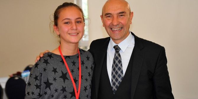 Çocuklar Yeni Belediye Başkanını Seçmek İçin Sandığa Gitti