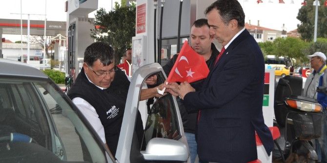 Başkan Gençer’den Sürücülere En Güzel Cumhuriyet Hediyesi