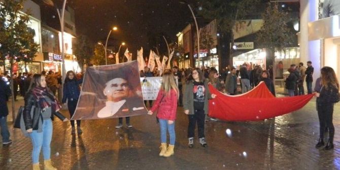 Sakarya’da ‘Cumhuriyet Yürüyüşü’ Gerçekleşti