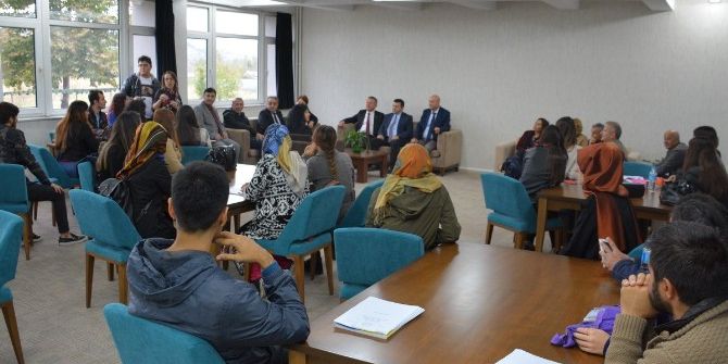 Çaycuma Meslek Yüksekokulu Öğrencilerinden Eğitime Destek Projesi