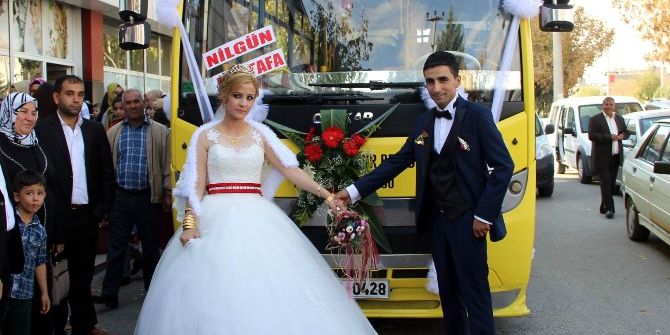 Tanıştıkları Halk Otobüsü, Gelin Arabaları Oldu