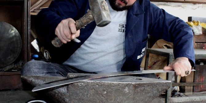 Diriliş Ertuğrul’un Kılıç Ve Baltaları Böyle Yapılıyor