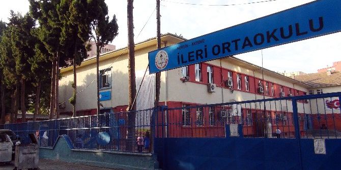 Mersin’de Kız Ve Erkek Öğrencilerin Ayrı Oturtulması İddiasına Soruşturma