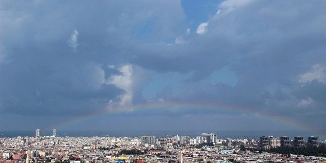 Yağmur, Hortum Ve Gökkuşağı Bir Arada
