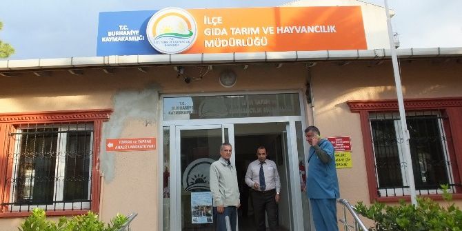 Burhaniye’de Tarım İlçe Müdürlüğü İmece İle Yenilendi