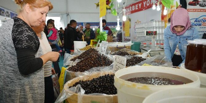 ‘İl İl Yöresel Ürünler Fuarı’ Büyük İlgi Görüyor