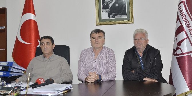 İsmail Ertekin İstifa Etti