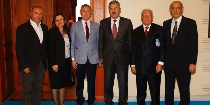 Vali Ayyıldız Sağlık Turizmi Derneği Üyelerini Ağırladı