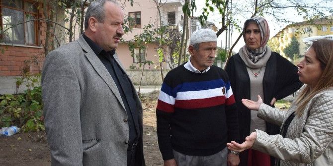 Düzce Belediyesi İhtiyaç Sahibi Ailenin Evini Tertemiz Yaptı