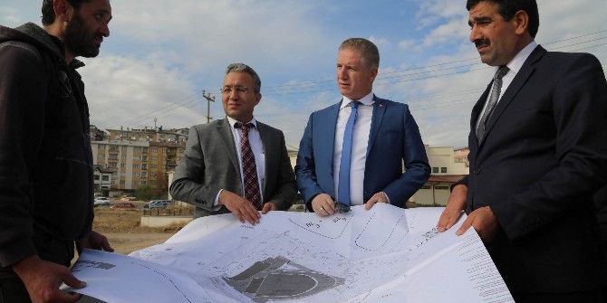 Sivas’ta Yeni Kültür Merkezine Kavu-şacak