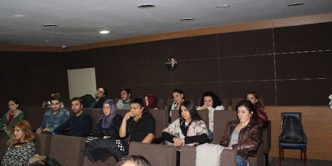 Sağlık Personellerine ’Kadın Erkek Fırsat Eşitliği’ Eğitimi