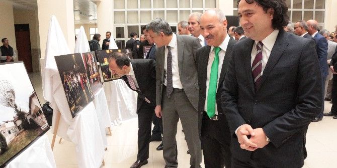 Konya’da “Demokrasi Destanı” Konulu Fotoğraf Sergisi