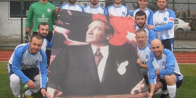 Çatalağzı Demirspor Cumhuriyete Sahip Çıktı