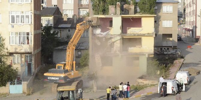 Yunus Emre’de Yeni Yol Hizmete Girdi