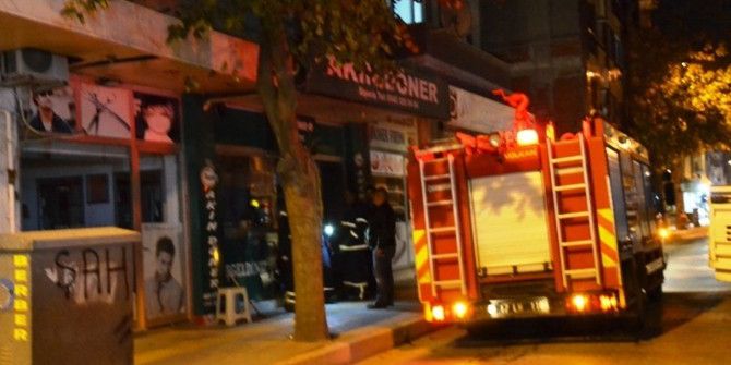 Biga’da Dönercide Çıkan Yangın Maddi Hasara Yol Açtı