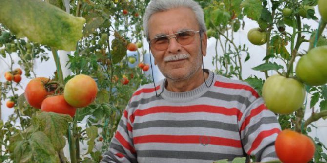 Emekli Öğretmenden Hobi Bahçesi