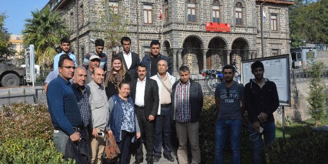 Arkeoloji Öğrencileri Tarihi Yapıları İnceledi